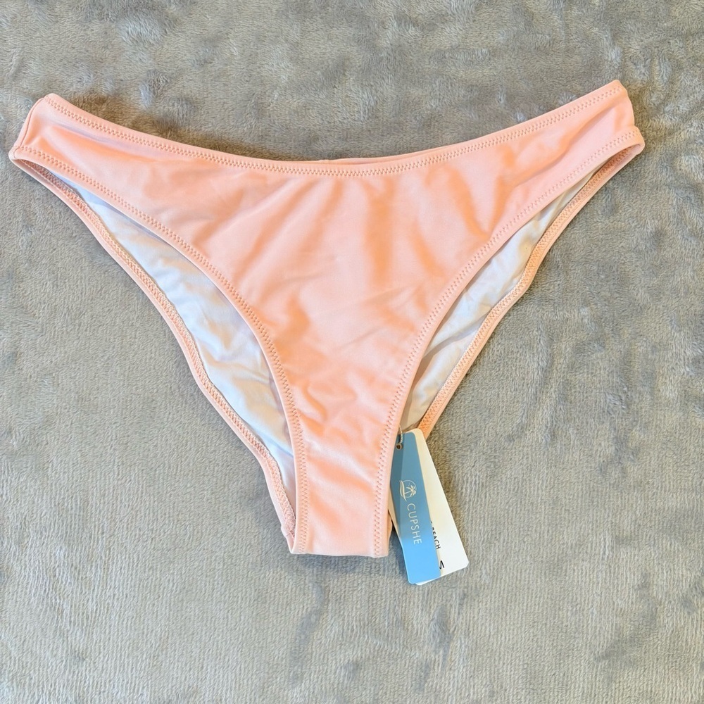 NWT Peachy Pastel Pink Ruched Bikini Bottom Wmn’s Sz M